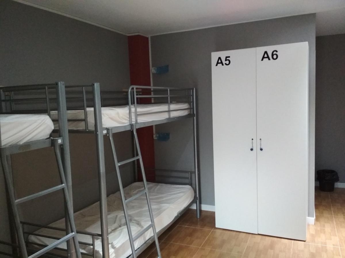 Galerna Zarautz Hostel エクステリア 写真