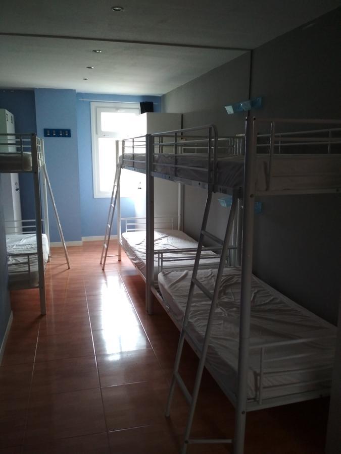 Galerna Zarautz Hostel エクステリア 写真